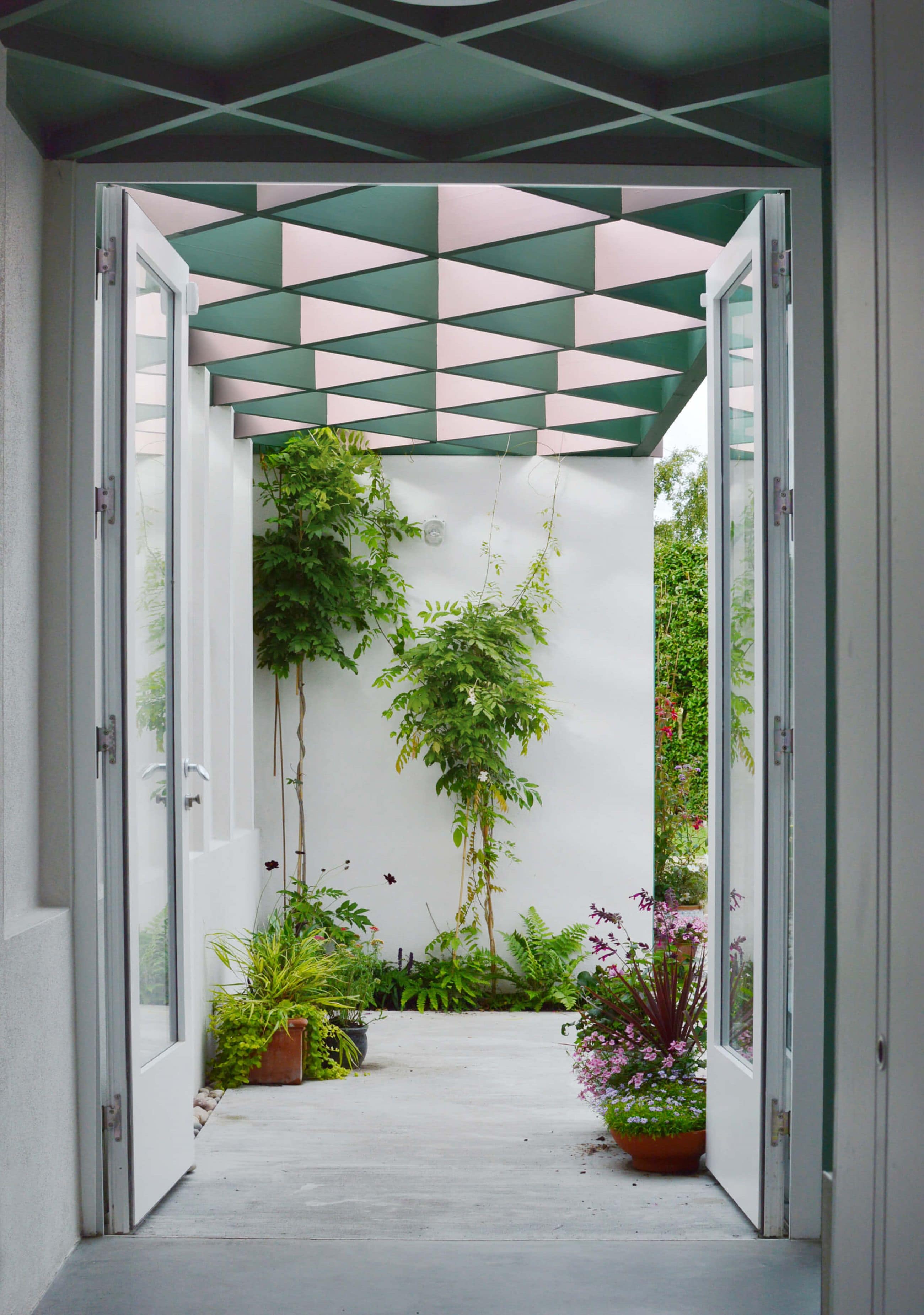 AJ Small Projects 2019 Winner | The Conservatory Room | David Leech